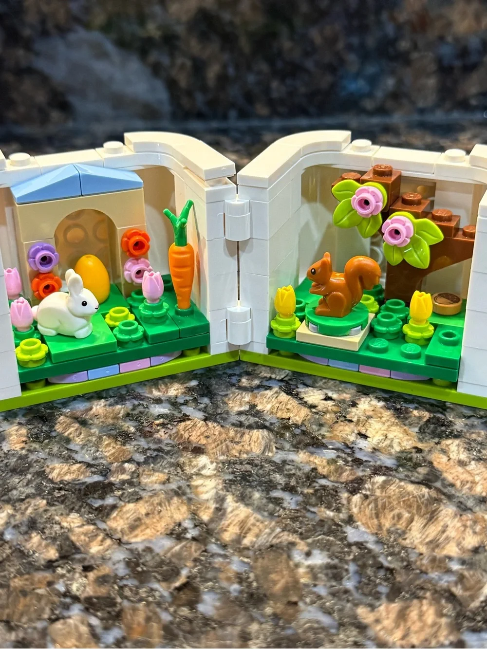 Lego Easter Bunny Surprise Set *missing a few pieces